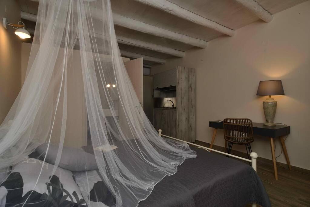 Villa Christini A Luxury Villa With Amazing Views Tzitzifés Exteriör bild