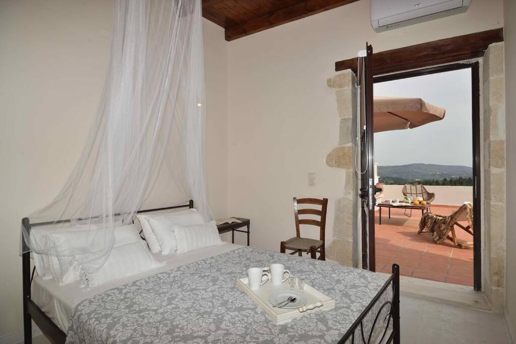 Villa Christini A Luxury Villa With Amazing Views Tzitzifés Exteriör bild